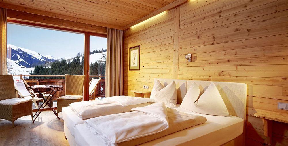 Art & Ski-In Hotel Hinterhag Saalbach-Hinterglemm Quarto foto