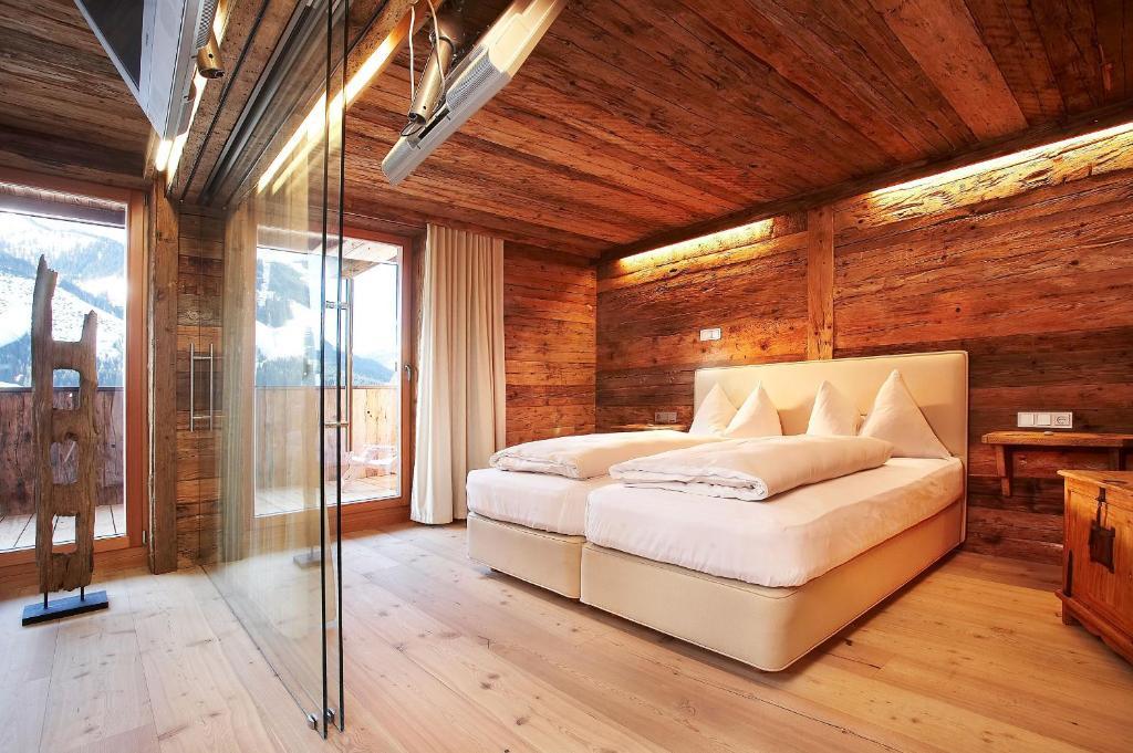 Art & Ski-In Hotel Hinterhag Saalbach-Hinterglemm Quarto foto